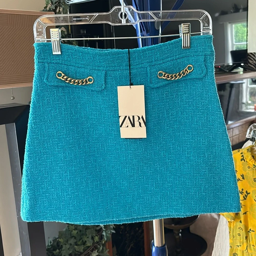 Zara turquoise tweed mini skirt with chain detailing size xs NWT - Picture 1 of 5